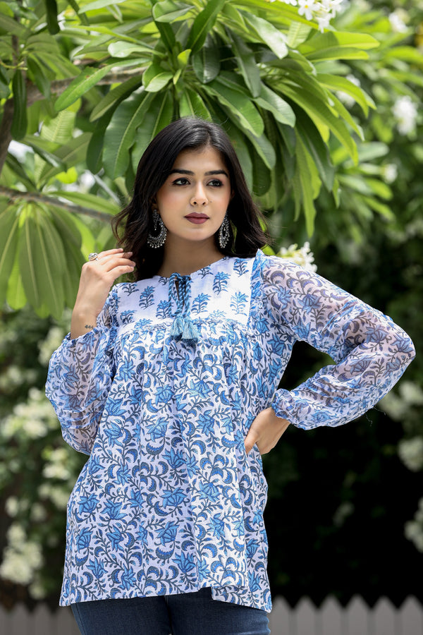 MISHRI WHITE FLORAL SHORT KURTA