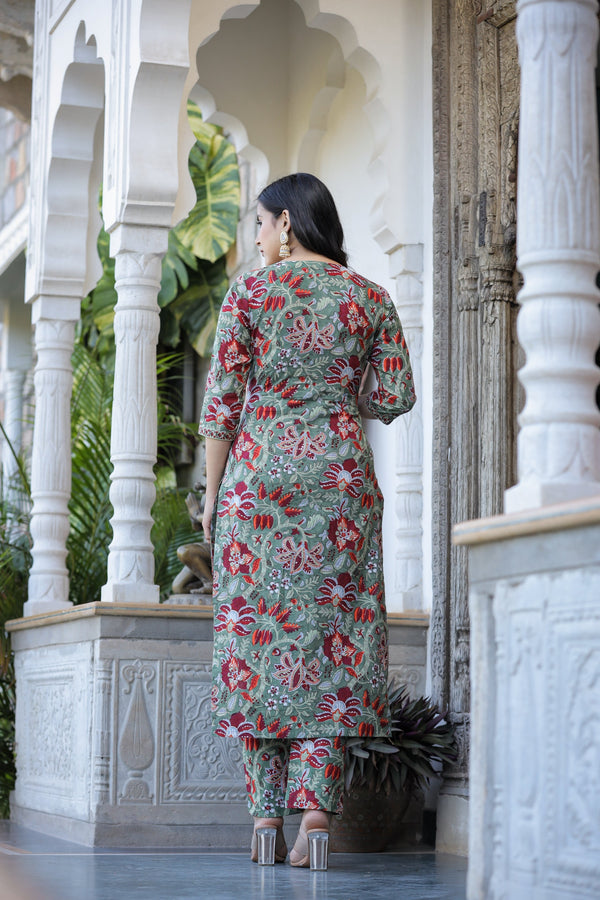 INAYAT KURTA AND PANT ONLY