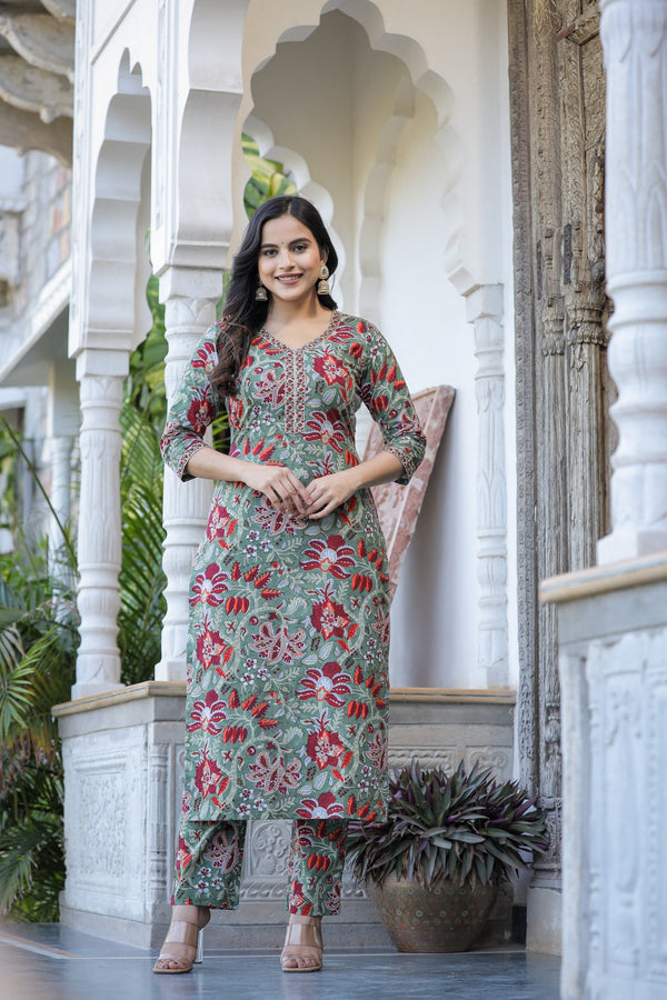INAYAT KURTA AND PANT ONLY
