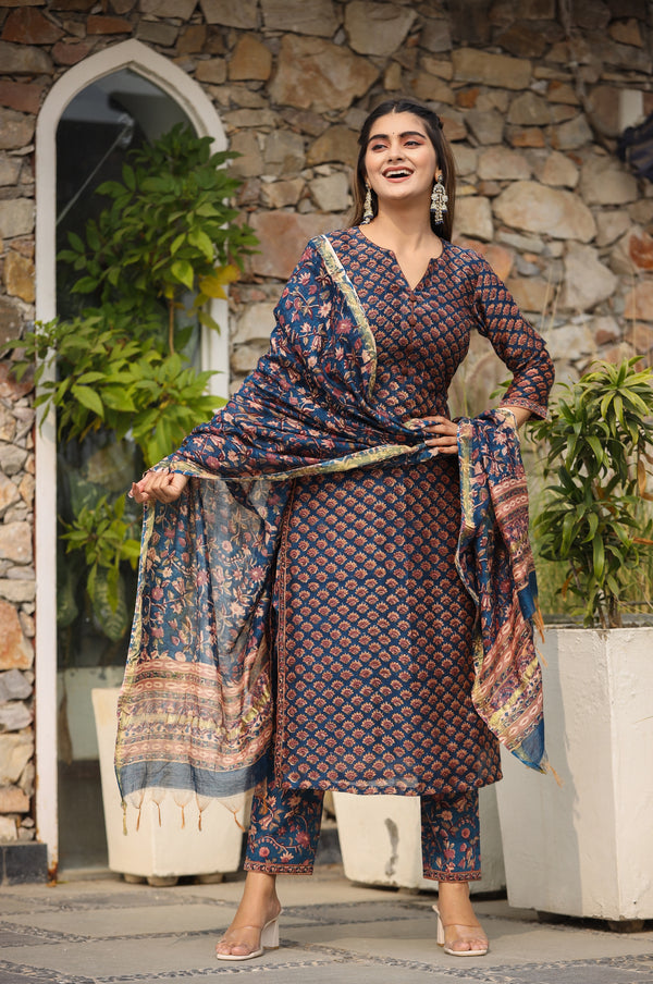 Eila Chanderi Pintuck Kurta Lining Suit Set