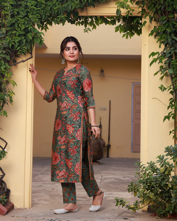 Goel Green Handblock Pintuck Straight Kurta Pant Set