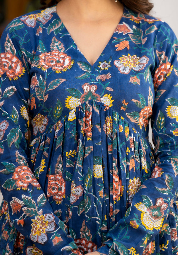 Izza Blue Floral Handblock Print Kurta Pant Set
