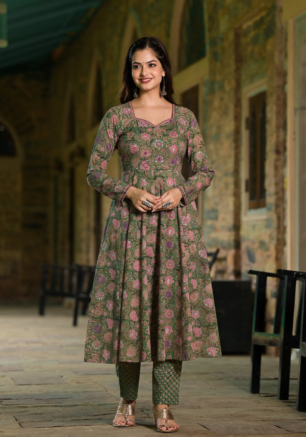 Naadia Block Printed Cotton Kalidaar Handwork Kurta Pant Set